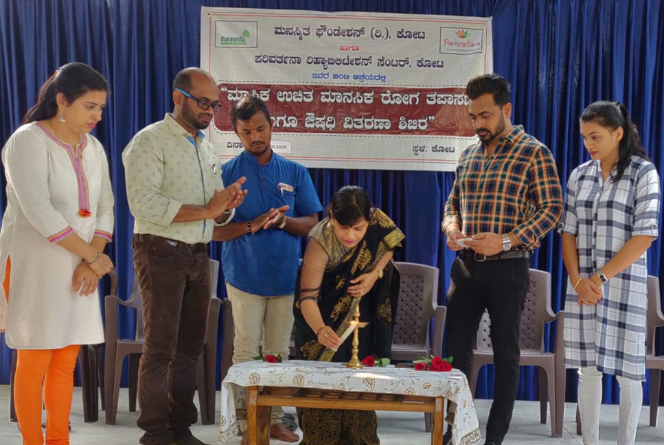 Manasmitha Foundation Free Medical Health Check-up Camp