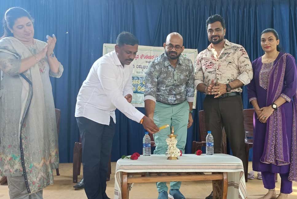 Manasmitha Foundation Free Medical Health Check-up Camp